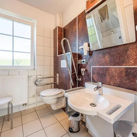 In Friedrichkoog-spitze, Cleaning Included